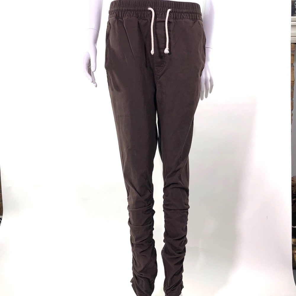 👟🏃🏾‍♀️Joggers! 👟🏃🏽‍♂️Stretchy Drop Crotch!